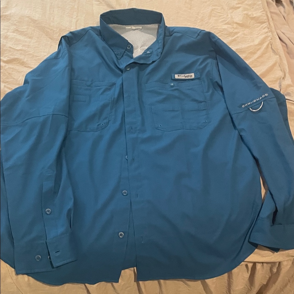 Columbia Men's Blue Outdoor Shirt like New